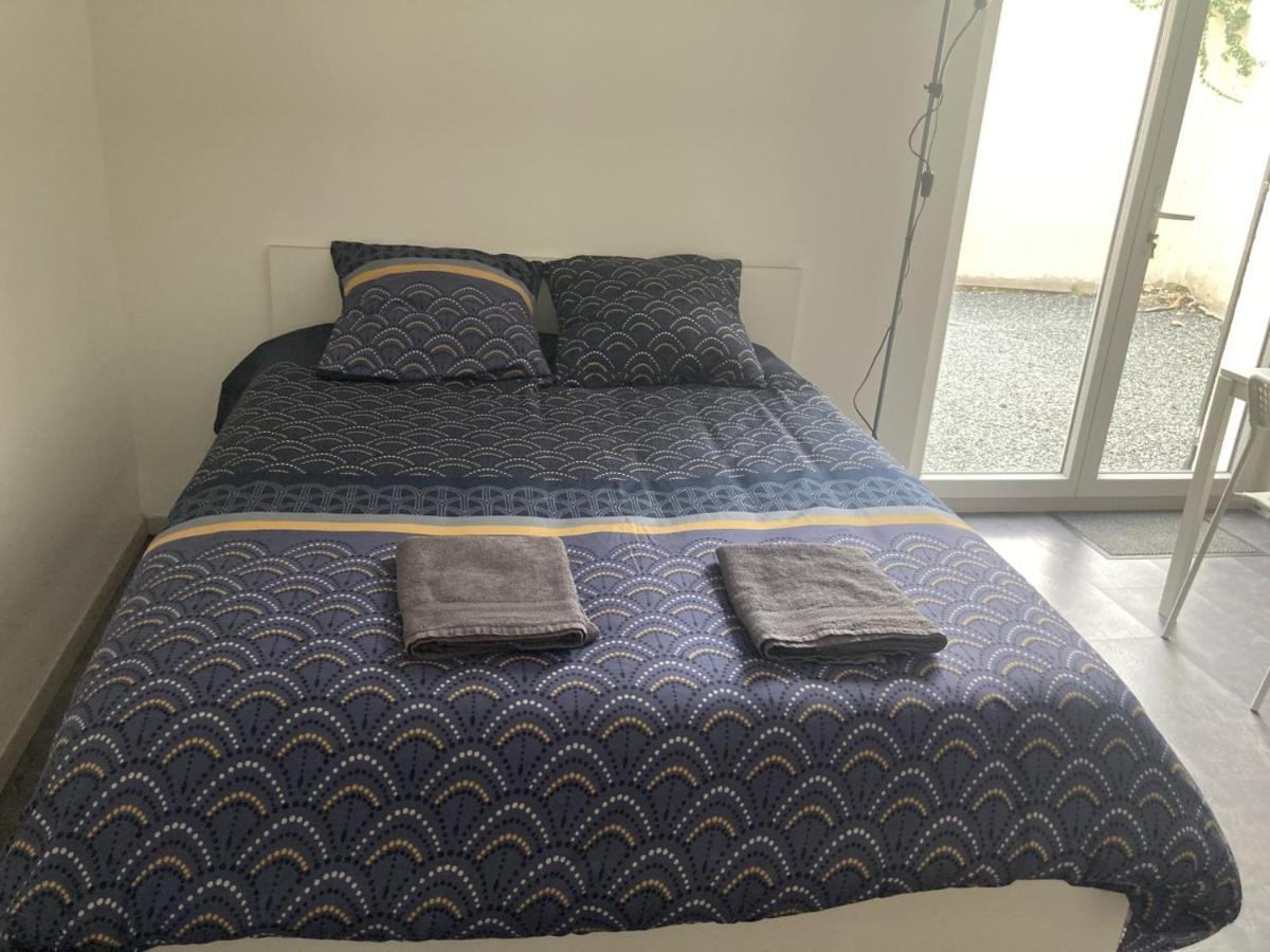 Studio Le Cosy Centre De Gaillon Bagian luar foto